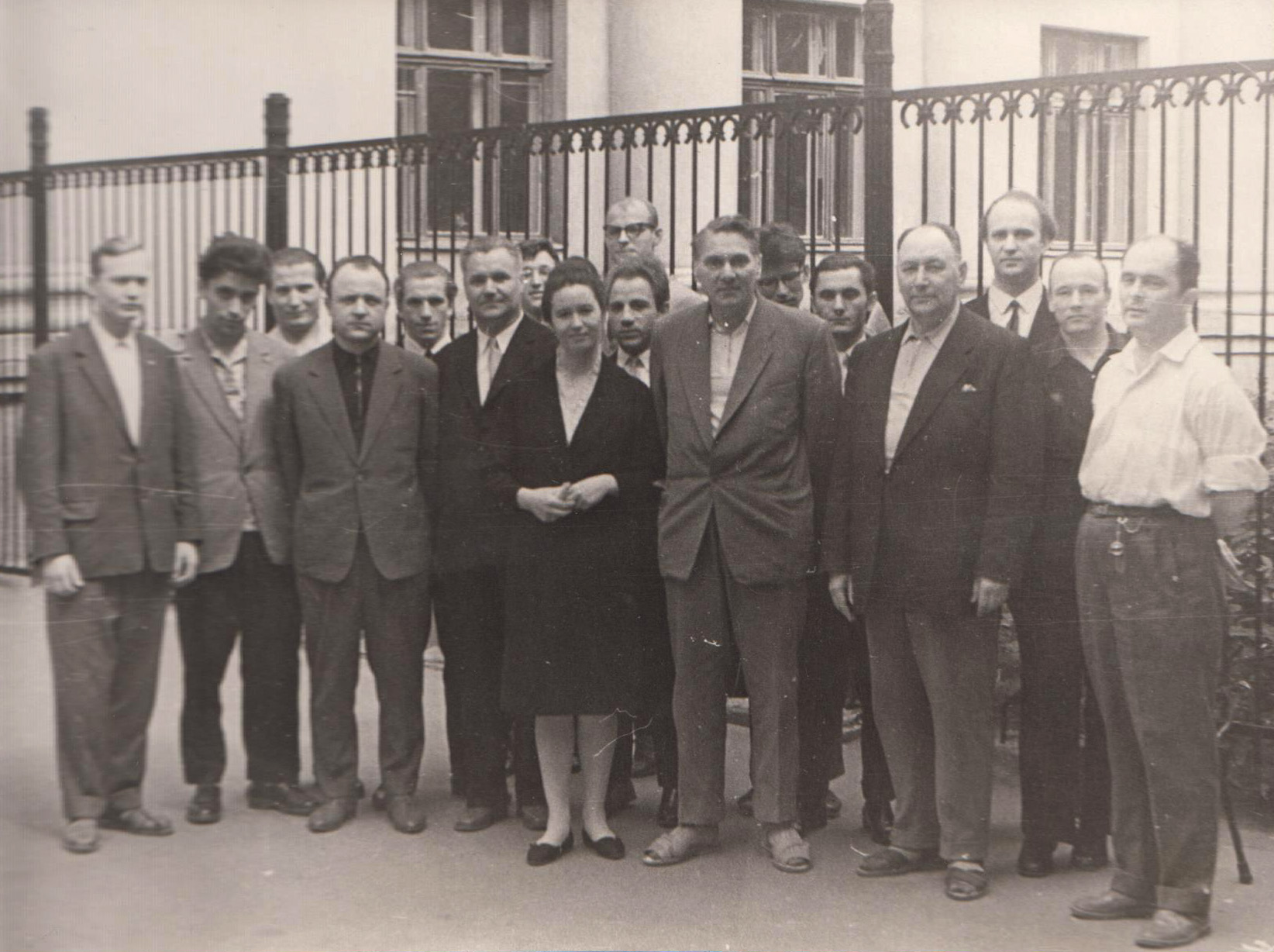 Ю. Лихачев, выпуск курса в Гнесиных с Н. Чайкиным, 1962